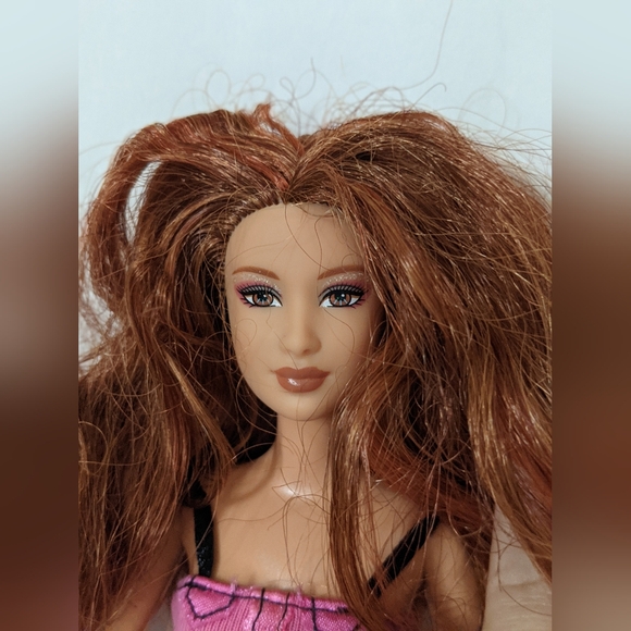 Barbie Doll - Picture 2 of 13